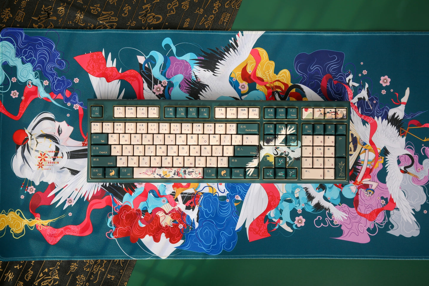 Crane Deskmat